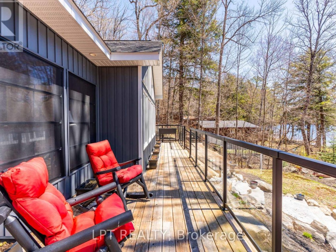 1369 HIPKISS DRIVE, Haliburton Lake