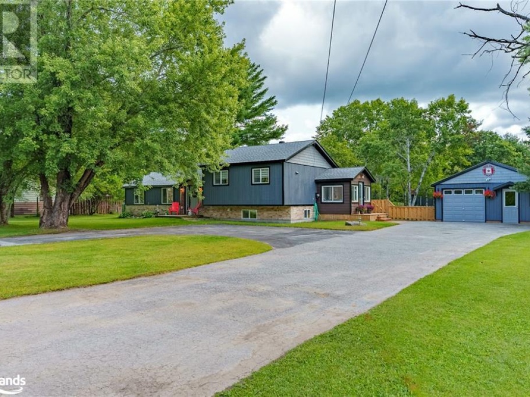 1190 Winhara Road, Gravenhurst