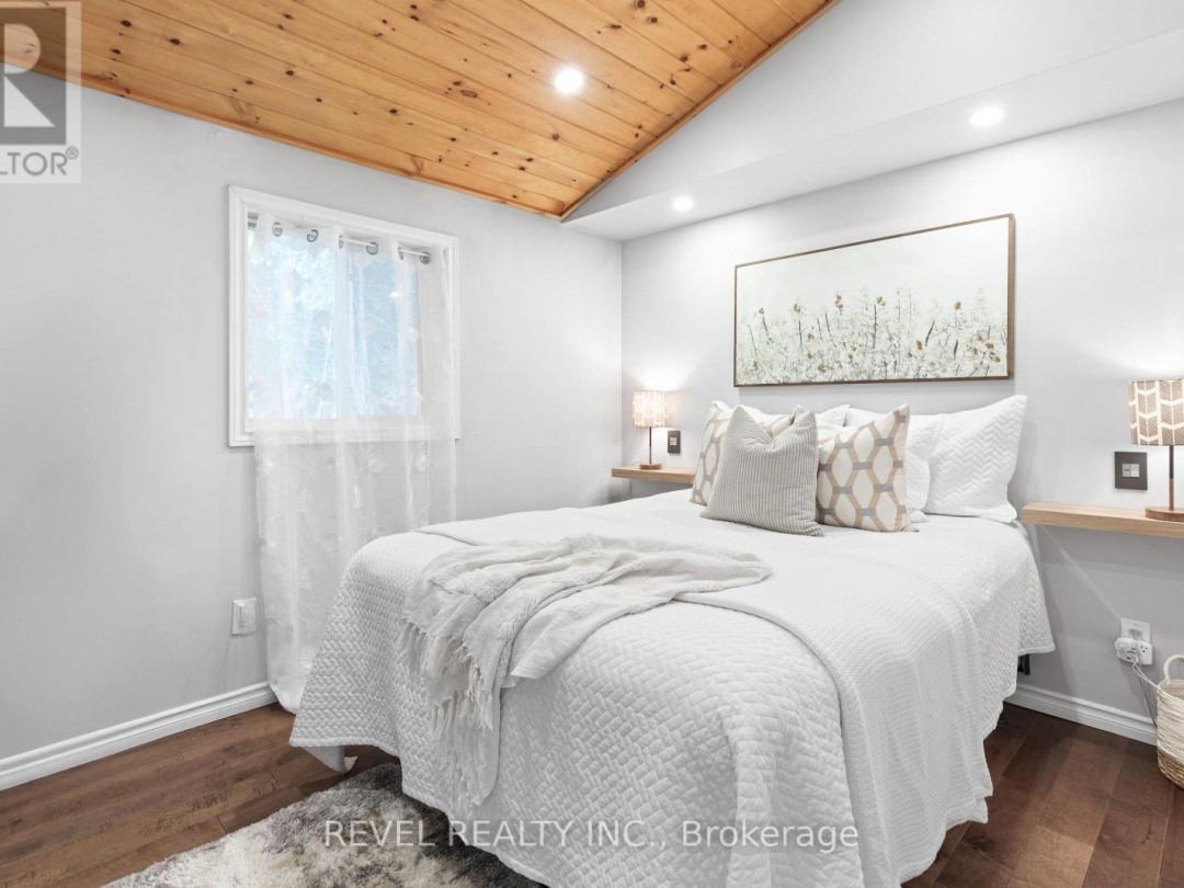 411 LONG BEACH ROAD, 