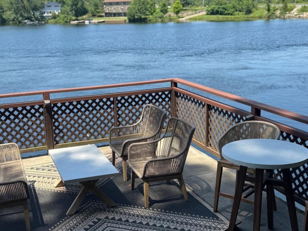 1030 COBBLE ROSE LANE, Moore Lake