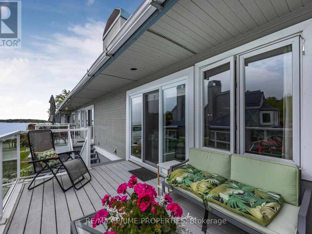 201 - 585 ATHERLEY ROAD, Lake Simcoe