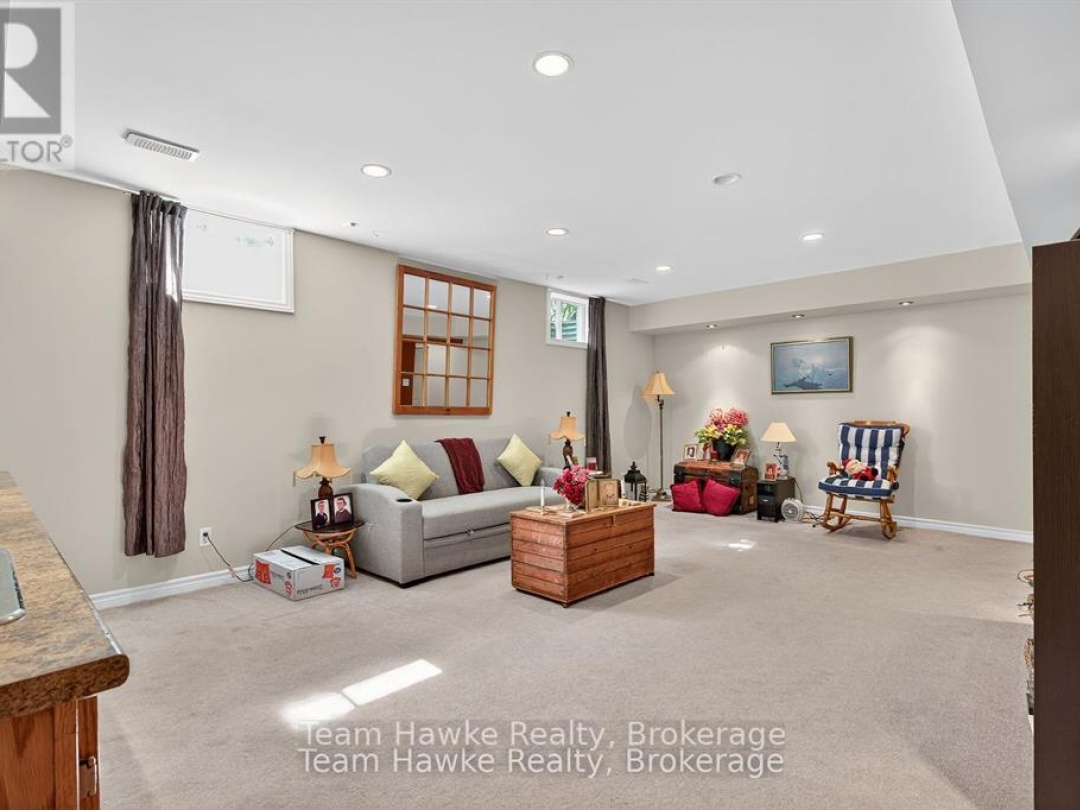 29 BOYD CRESCENT, 