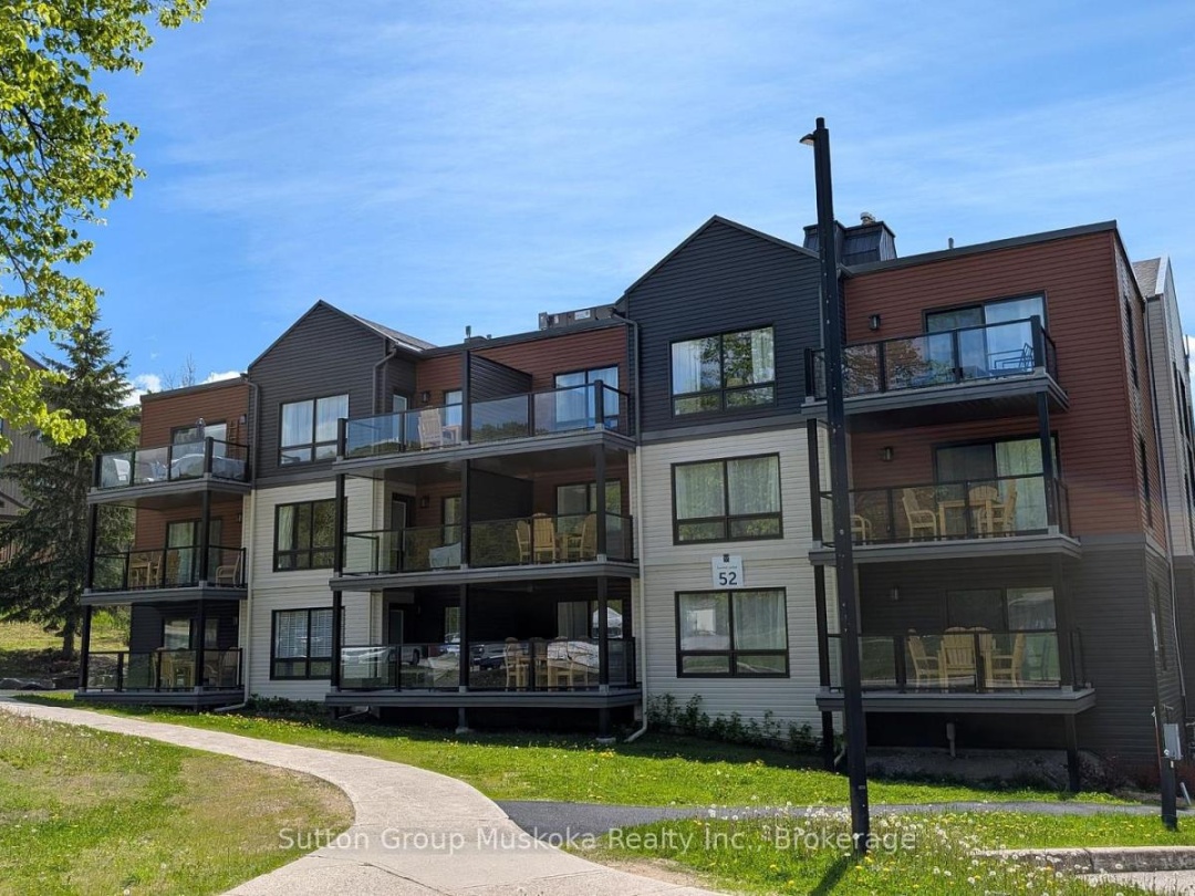 52-305 - 1235 DEERHURST DRIVE, Peninsula Lake