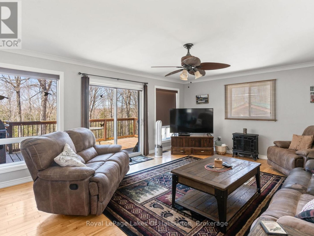 1096 CHELSEA LANE, Algonquin Highlands (Stanhope)