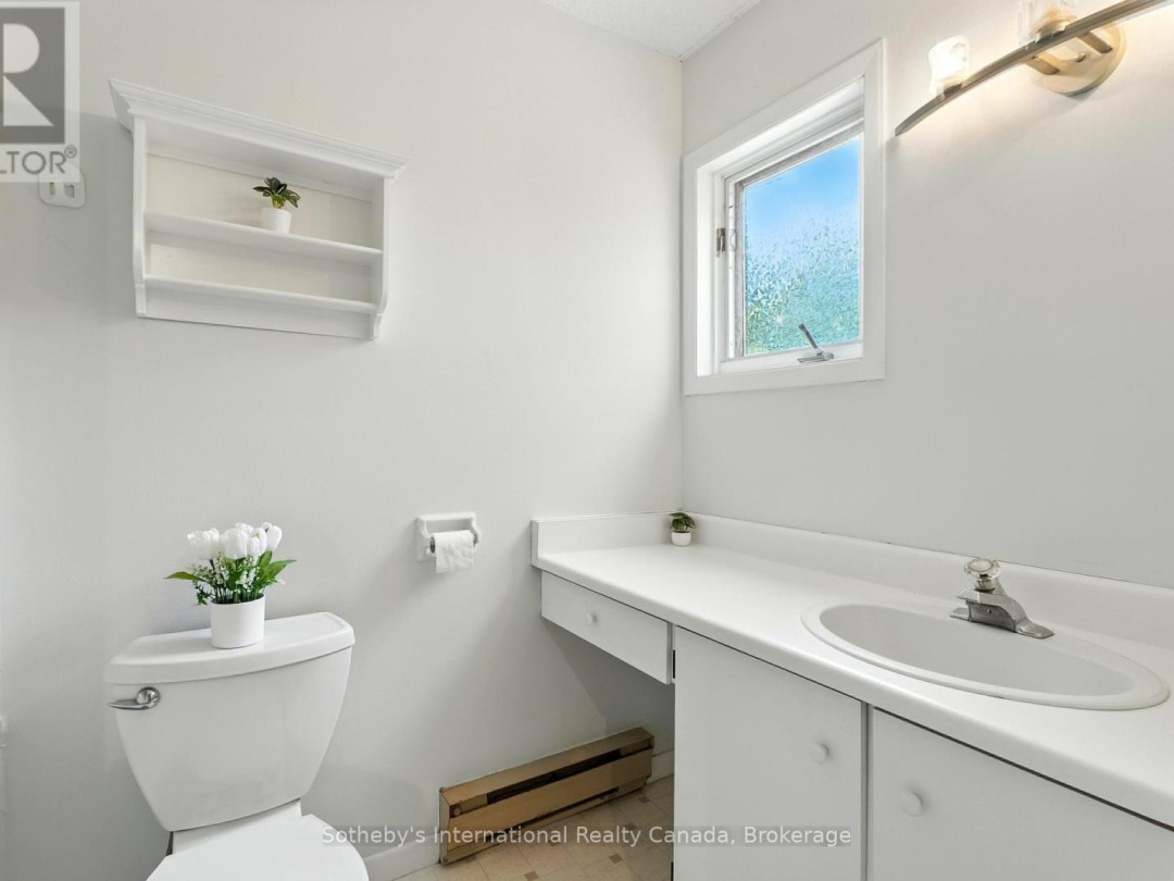 49 SOUTHBANK DRIVE, 