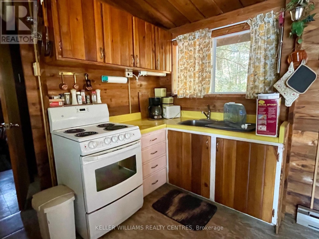 41 Maureen Drive, Little Whitefish Lake