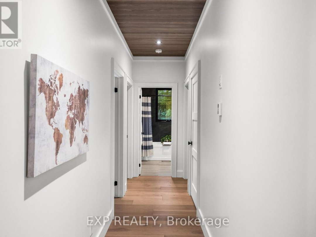 50 FAIRLIGHT GLEN CRESCENT, 