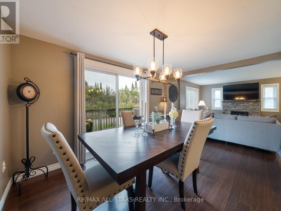 32 Newman Road, Kawartha Lakes (Mariposa)