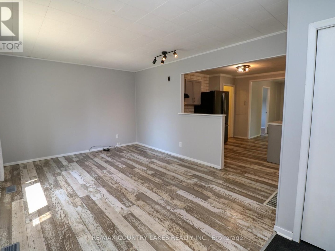 126 MCGUIRE BEACH ROAD, Kawartha Lakes (Carden)