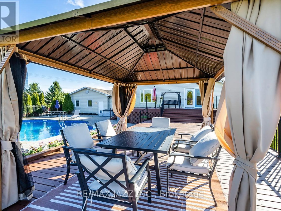 3 ROYAL OAK ROAD, Kawartha Lakes (Mariposa)