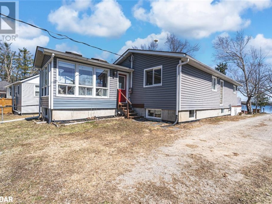 185 AVERY POINT Road, Dalrymple Lake