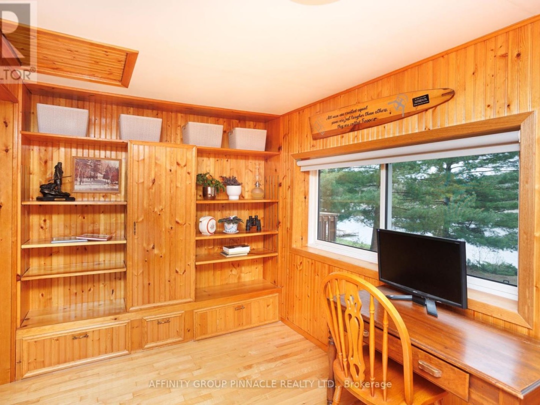 106 COLDSTREAM ROAD, Rosedale Lake