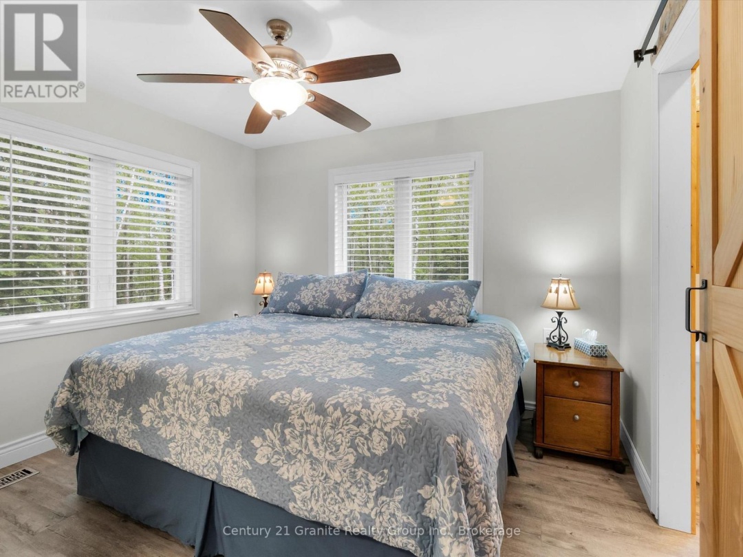 2302 Buckslide Road, Algonquin Highlands (Stanhope)