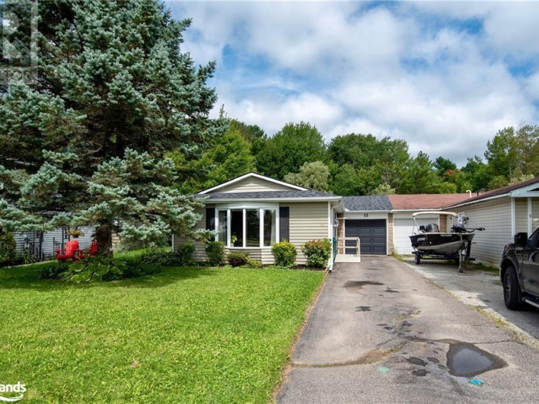 15 Pinecone Drive, Bracebridge