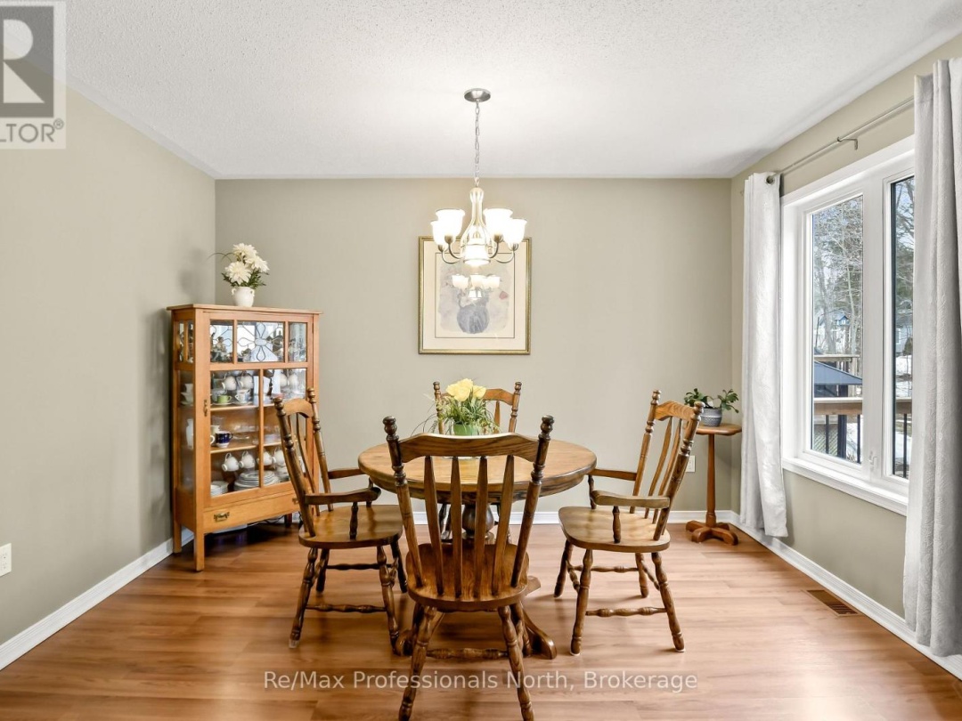 102 PINERIDGE GATE, Gravenhurst (Muskoka (S))