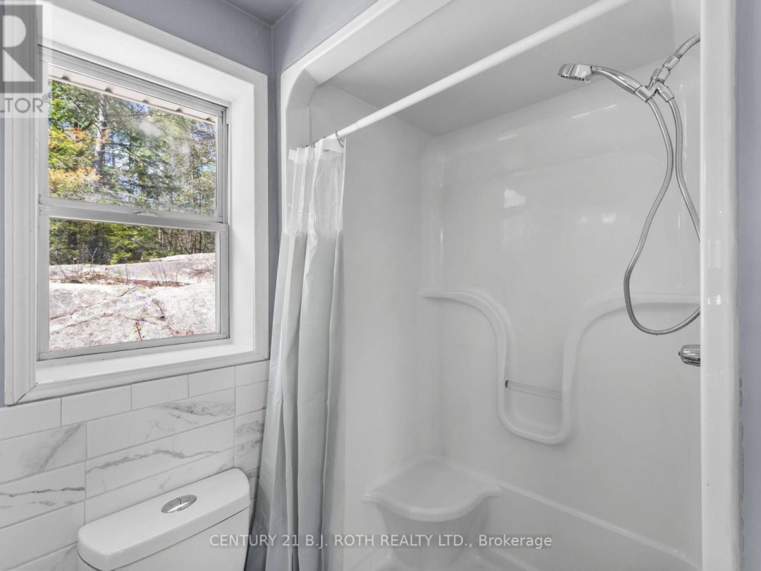 1411 HWY 11 S, Gravenhurst (Morrison)