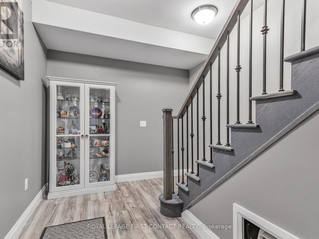 3075 ORION BOULEVARD, 