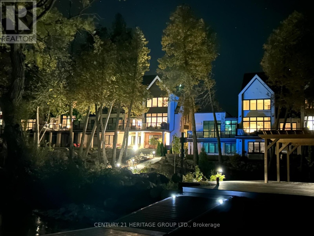 44 RUBY CRESCENT, Lake Simcoe