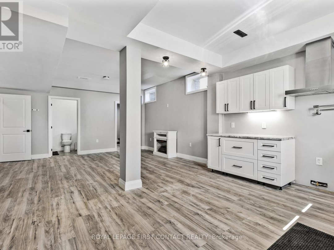 3075 ORION BOULEVARD, 