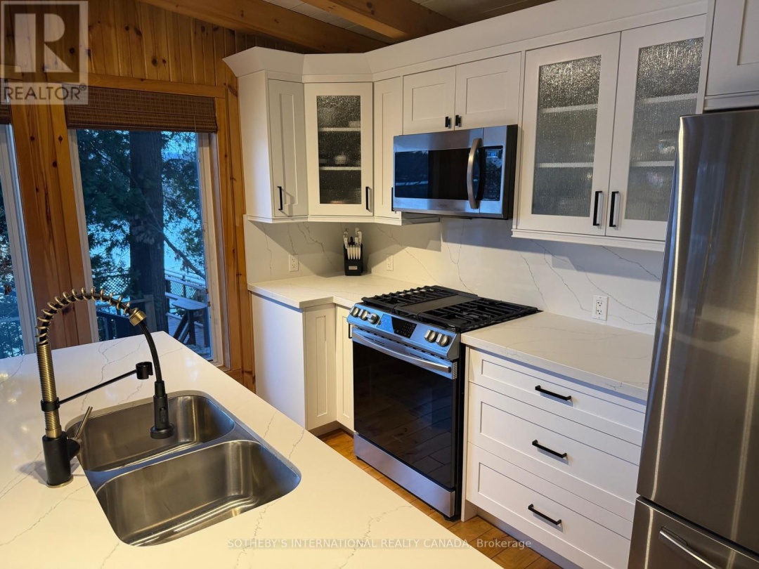 1030 COBBLE ROSE LANE, Moore Lake
