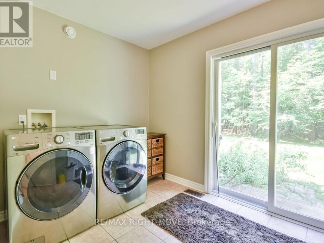 1011 TALBOT TRAIL, 