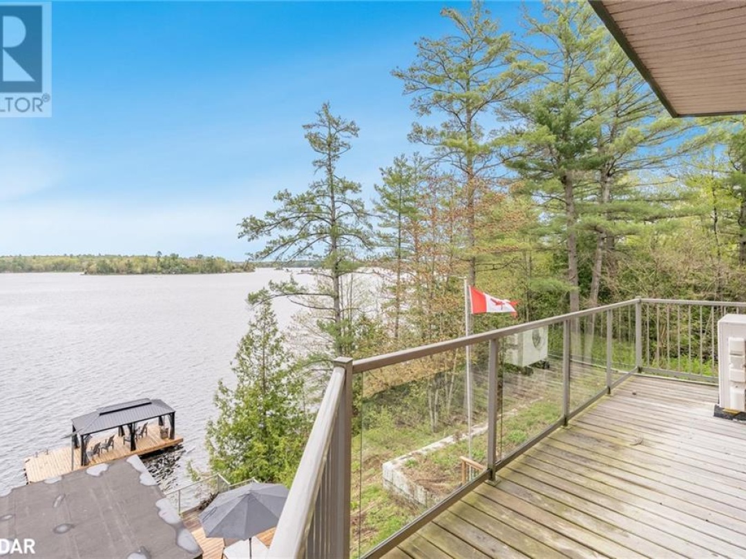 1059 Torpitt Road, Sparrow Lake