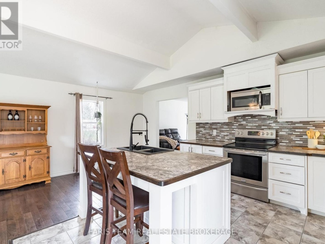 3554 PETER STREET, Ramara