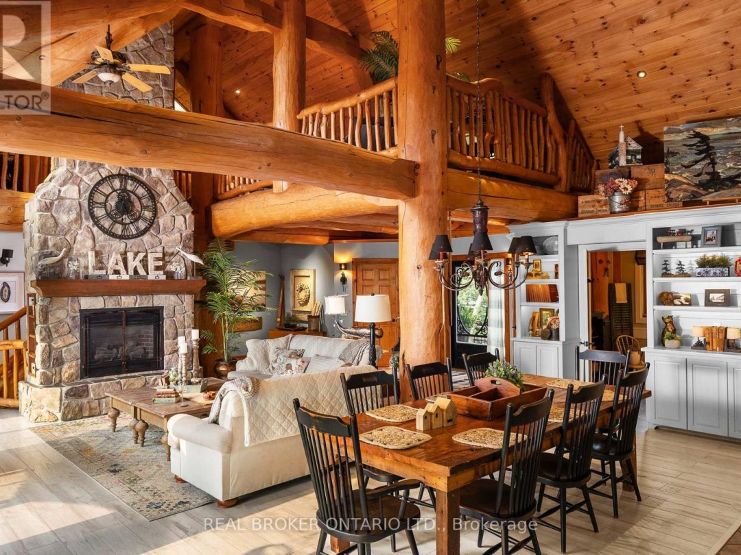 99 CREIGHTON STREET, Lake Simcoe
