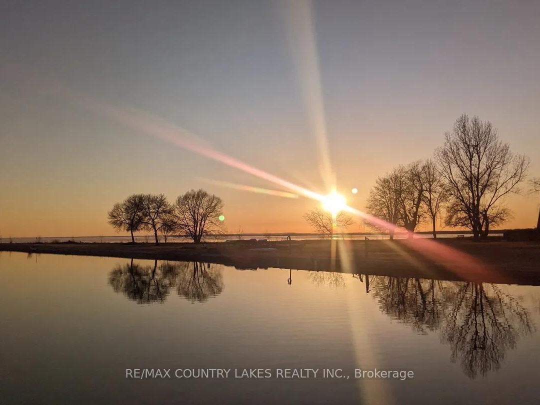 35 - 21 LAGUNA PARKWAY, Lake Simcoe
