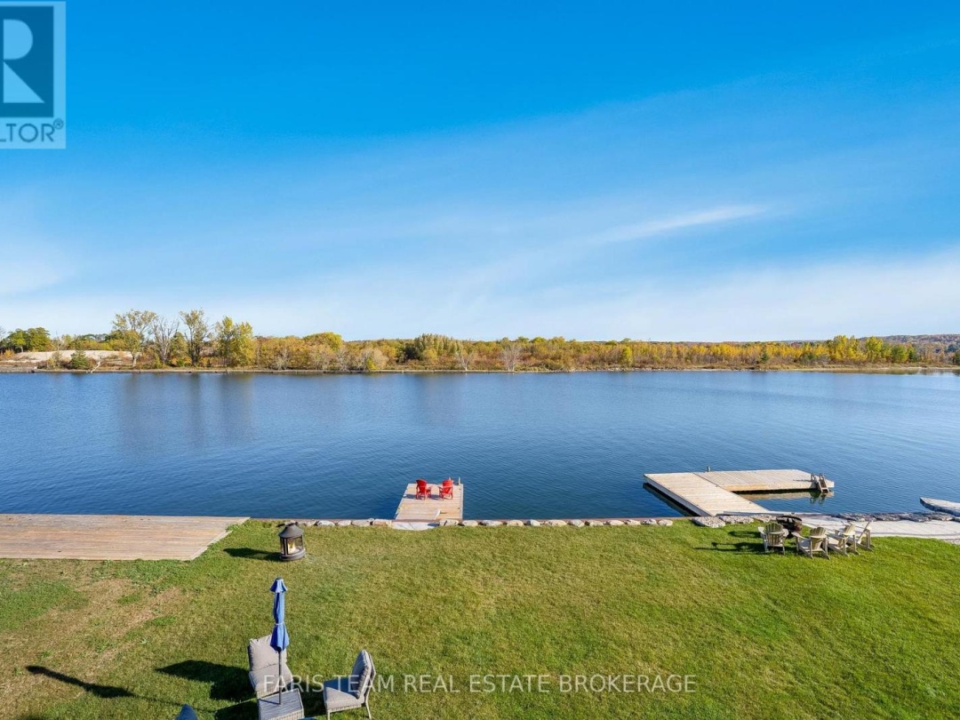 7 DOCK LANE, Georgian Bay