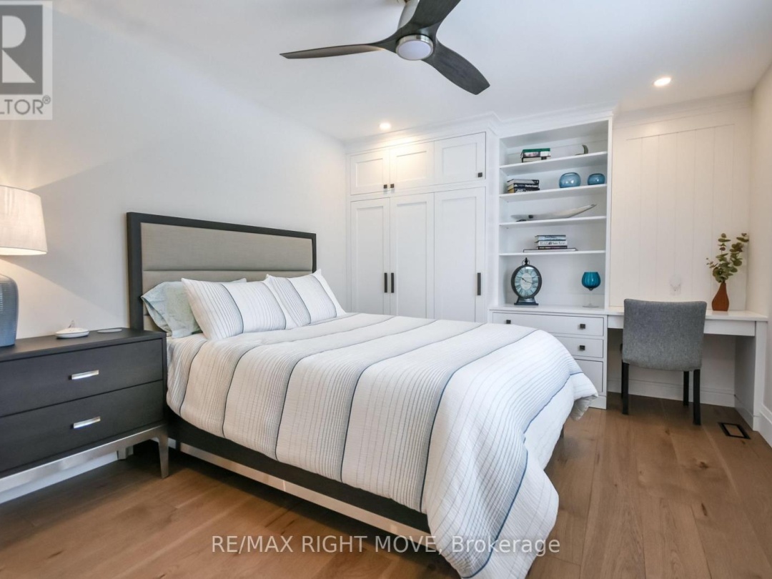 1189 WOODLAND DRIVE, Lake Simcoe