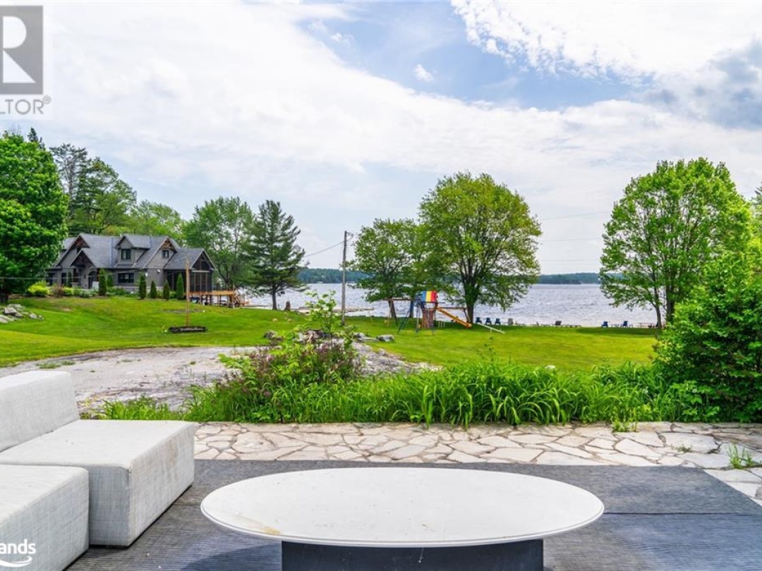 1130 Parkers Point Road, Lake Muskoka