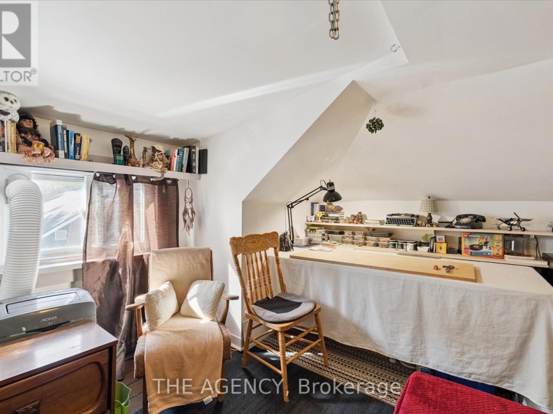 31 BRUNEL ROAD, 