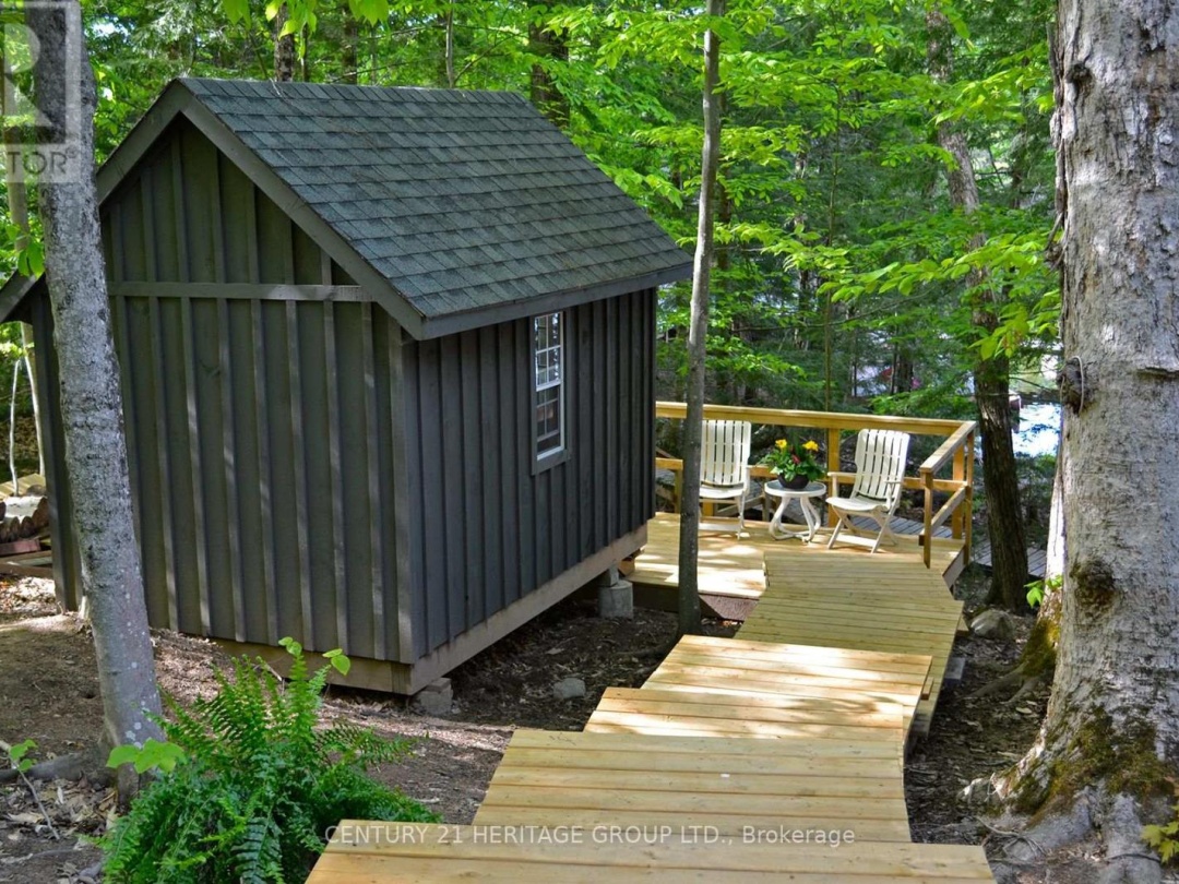 46 GODDARD CRESCENT, Otter Lake