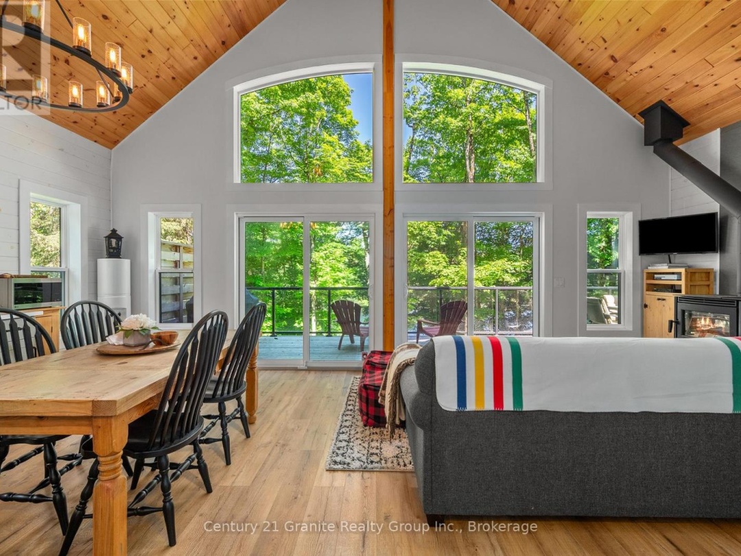 1577 RUGGED LANE, 