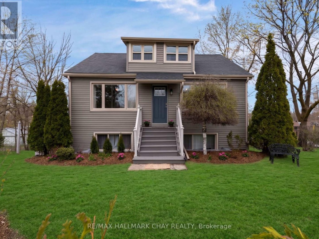296 BARRIE ROAD, Orillia