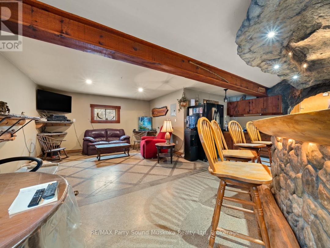 92 BLUE LAKE ROAD, Murdock Lake