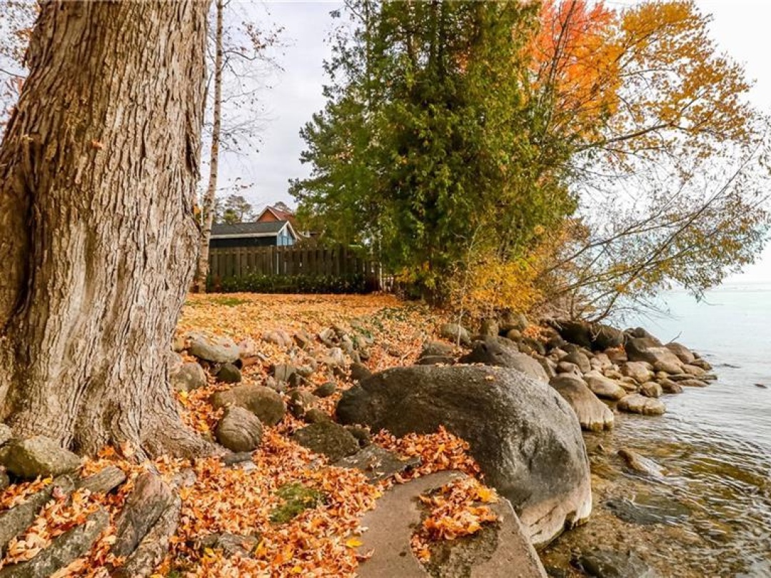155 PARKSIDE Drive, 