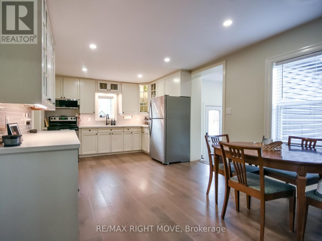 203 MUSQUASH ROAD, Gravenhurst (Muskoka (S))