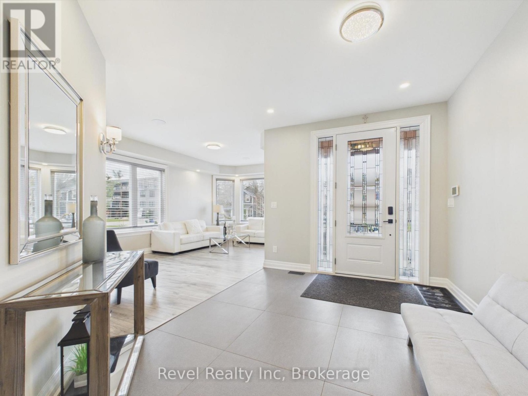 181 ANGLO STREET, Bracebridge (Macaulay)