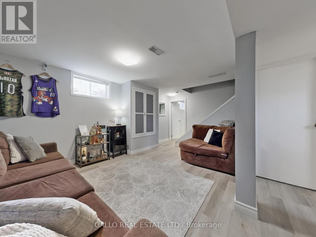 630 HIGHLAND CRESCENT, Brock (Beaverton)