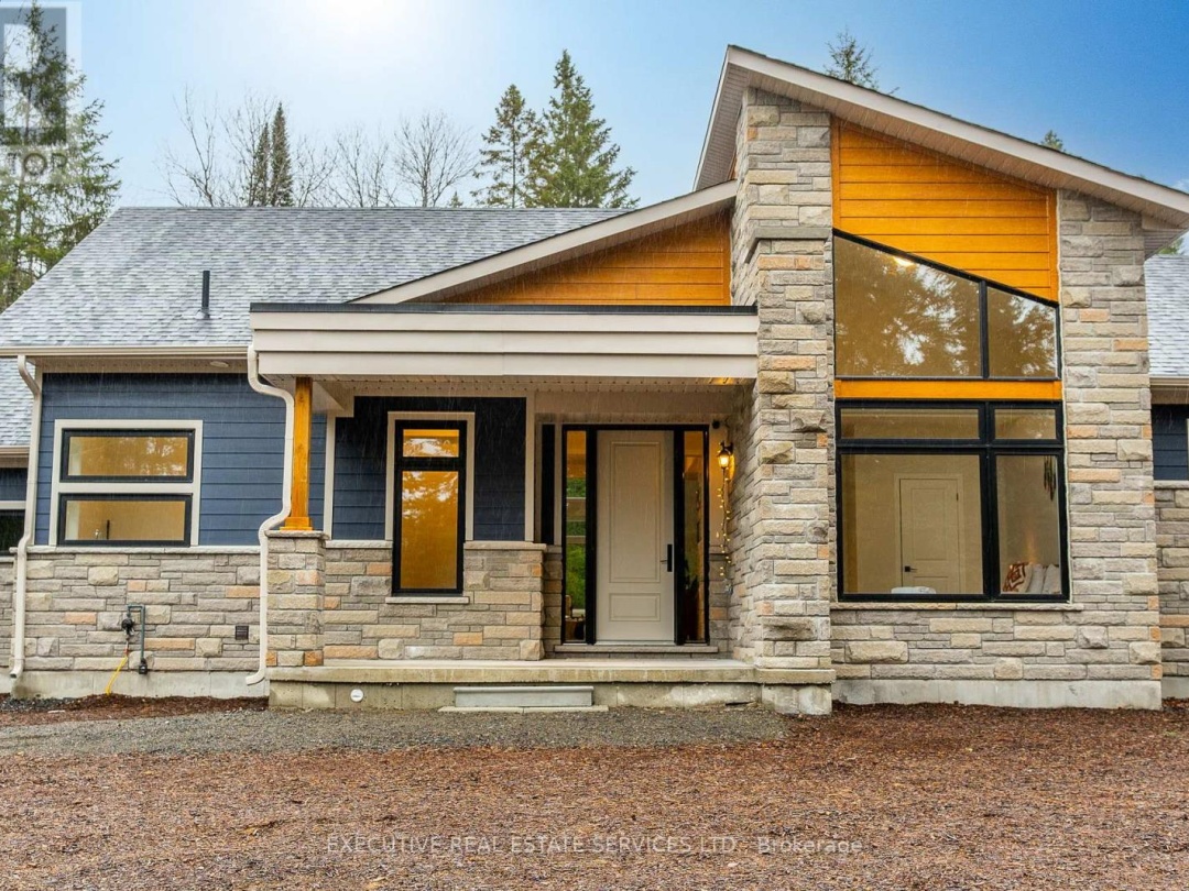 1049 GREENSVIEW DRIVE, Lake of Bays (Franklin)