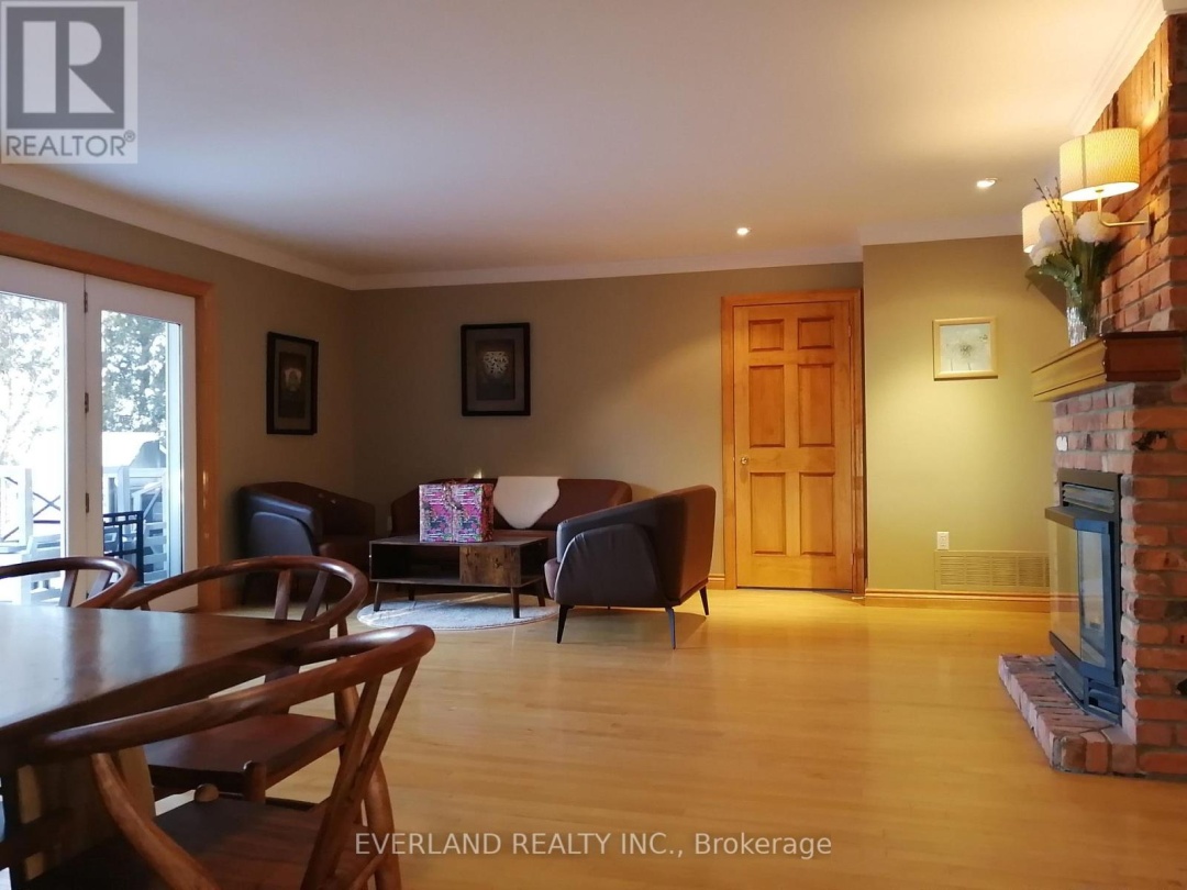24940 THORAH PARK BOULEVARD, Lake Simcoe