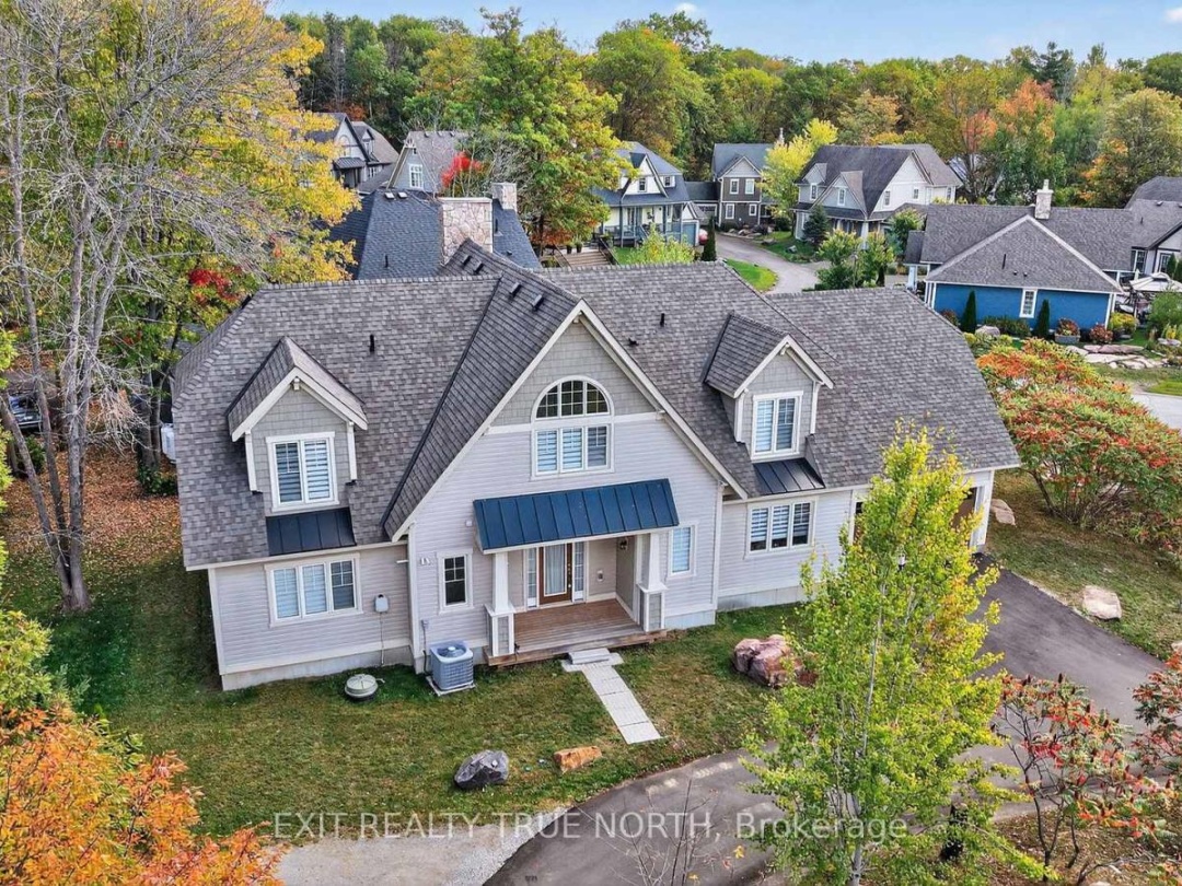 4 COUNTRY TRAIL, 