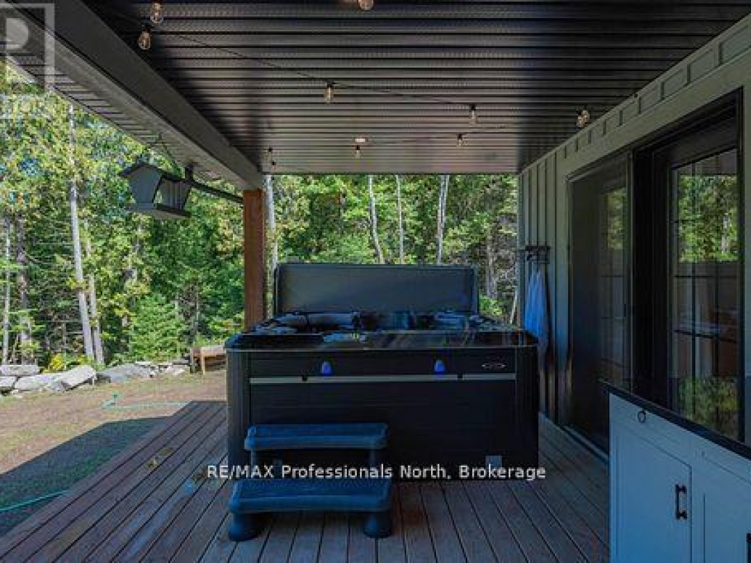 1677 HOSPITALITY ROAD, Minden Hills (Snowdon)