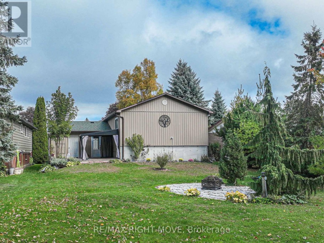 445 Mooney Crescent, Orillia