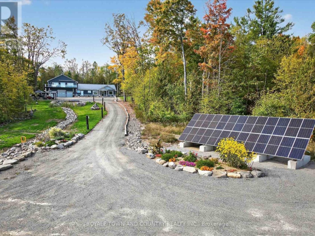 9 LYTLE LANE, 