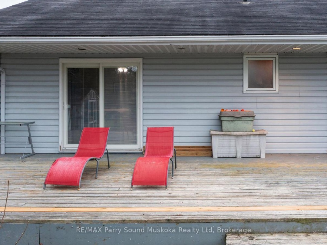 54 PINERIDGE DRIVE, McDougall
