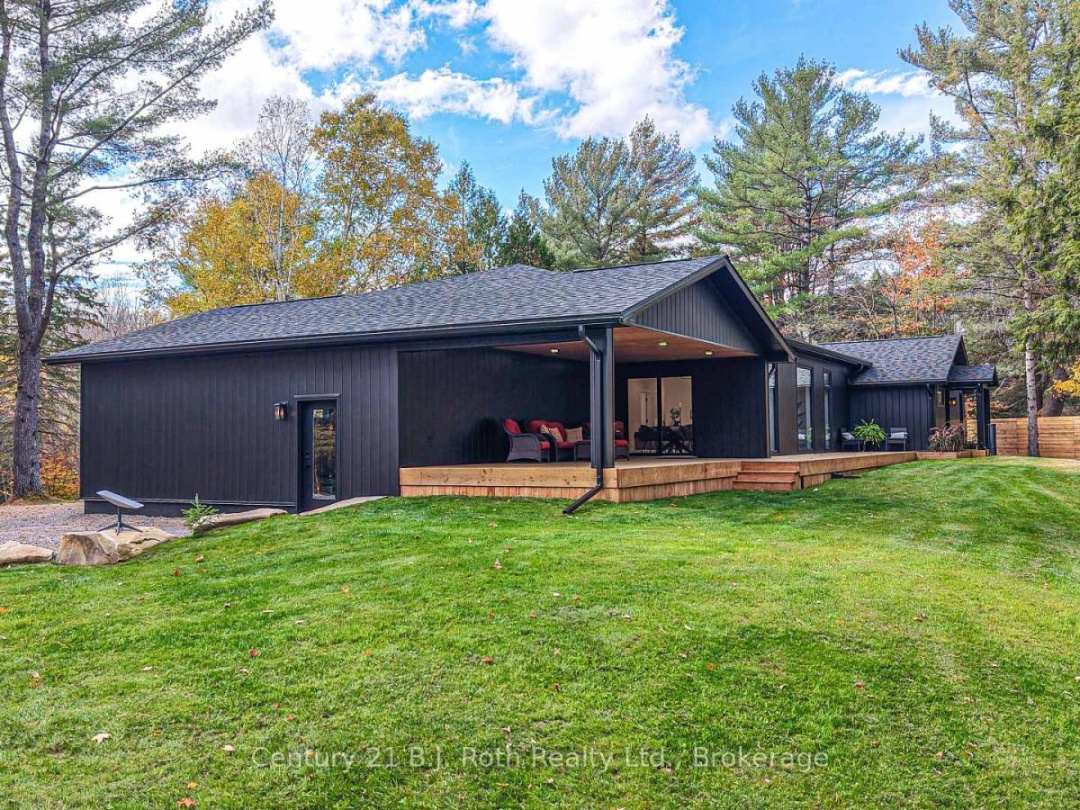 691 SOUTH WASEOSA LAKE ROAD, Huntsville (Chaffey)