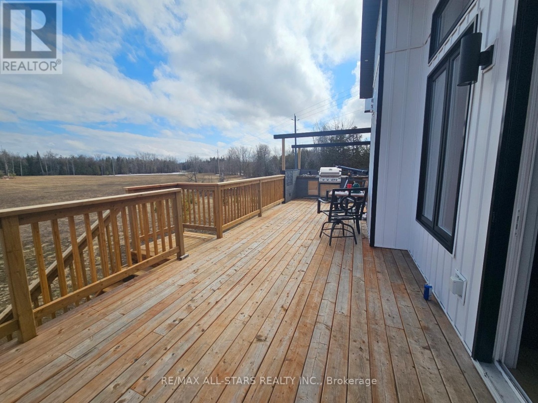 1062 NORTHLINE ROAD, Kawartha Lakes (Fenelon Falls)
